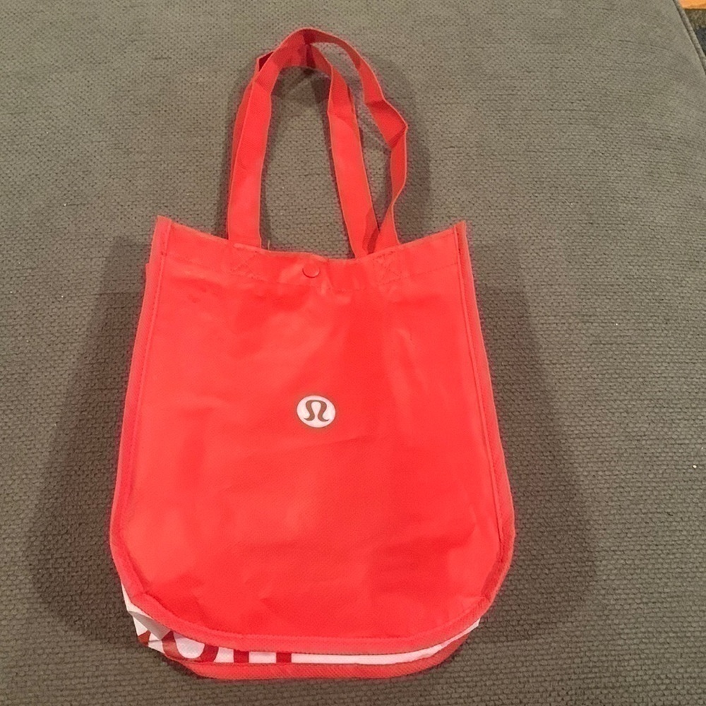 LuLuLemon Snap Red & White Reusable Bag
